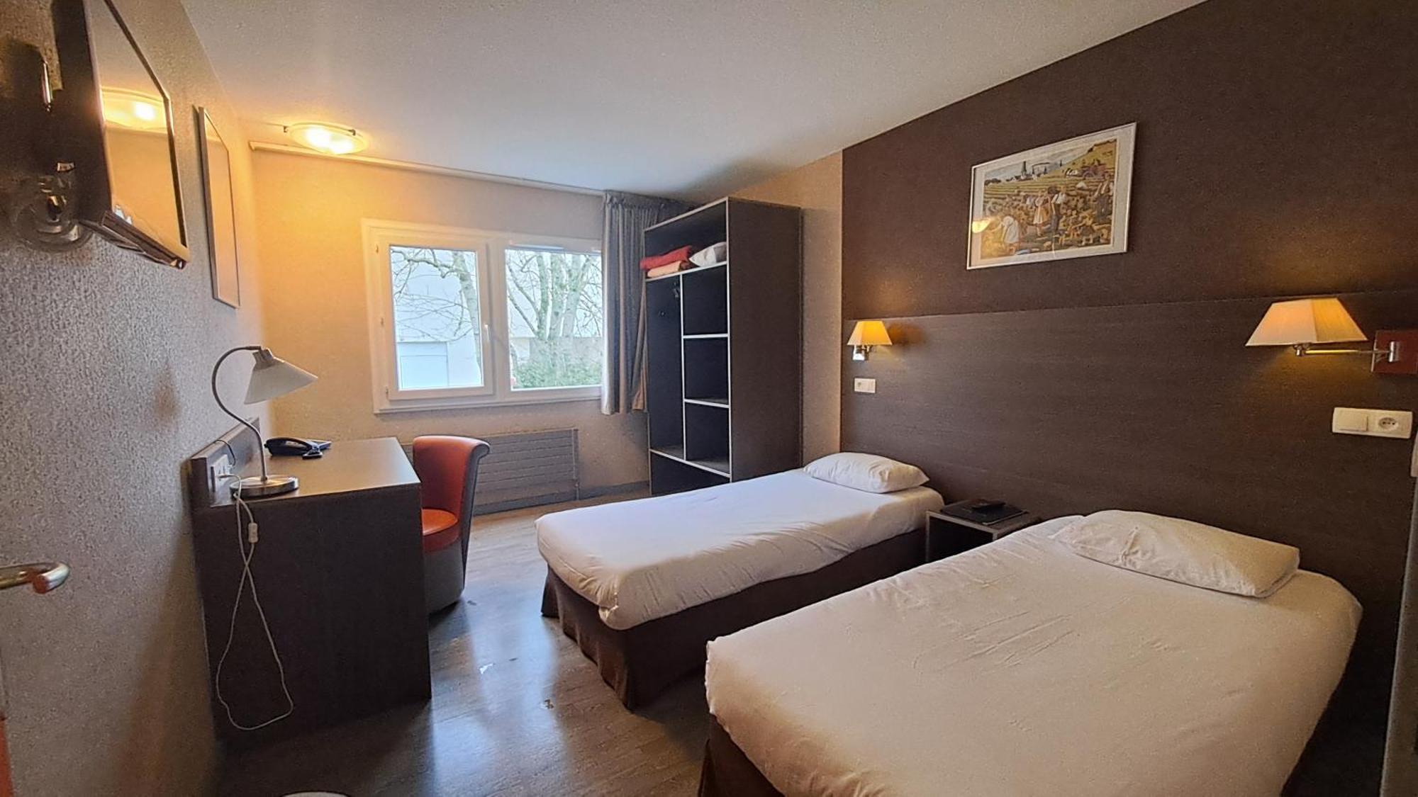 Hotel Du Val Vert Pouilly-en-Auxois Exteriör bild