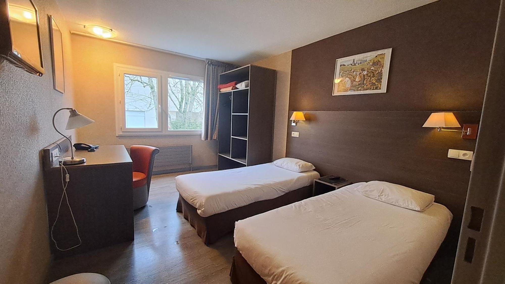 Hotel Du Val Vert Pouilly-en-Auxois Exteriör bild